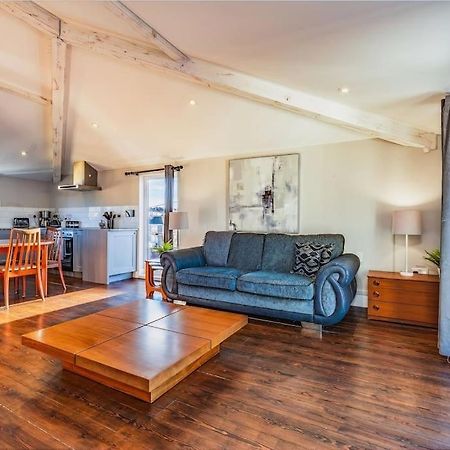 Smart-Home In Original Victorian Building بريستول المظهر الخارجي الصورة