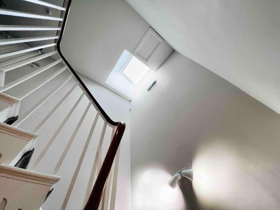 Smart-Home In Original Victorian Building بريستول المظهر الخارجي الصورة