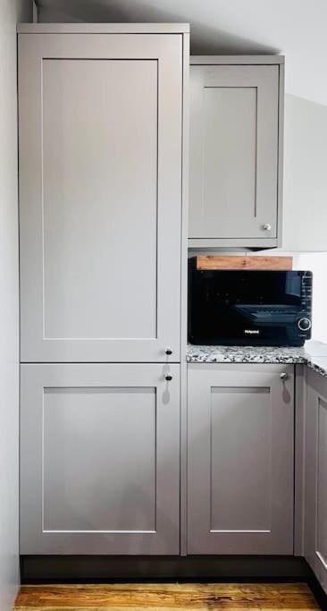 Smart-Home In Original Victorian Building بريستول المظهر الخارجي الصورة