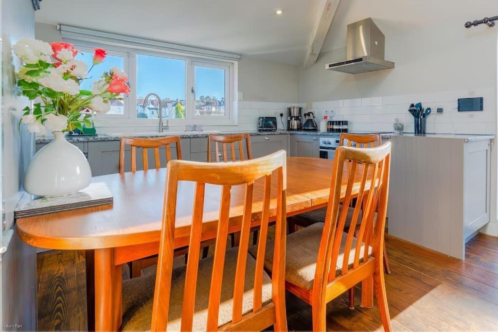 Smart-Home In Original Victorian Building بريستول المظهر الخارجي الصورة